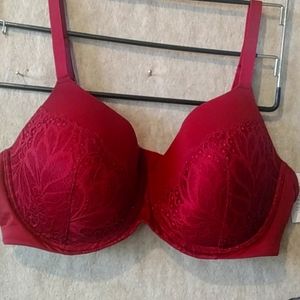 Auden lady Bra. 42D. Lace Nwt